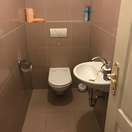 Jobb Fasor 32. Apartman Apartman *